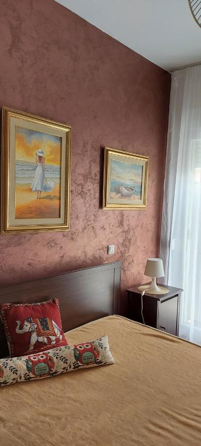 Appartement Roses à Peraía Extérieur photo